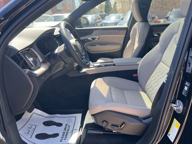 New 2026 Volvo XC90 B5 Plus w/ Protection Package AWD/4WD image 26