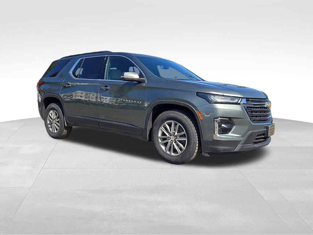 Used 2022 Chevrolet Traverse LT