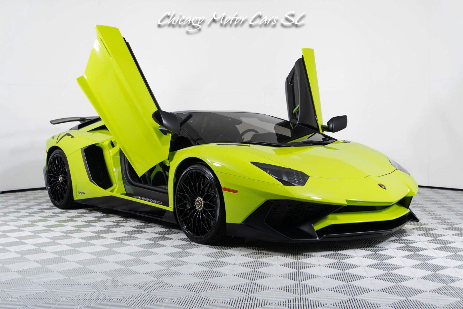 Used 2016 Lamborghini Aventador LP 750-4 Superveloce AWD/4WD image 14