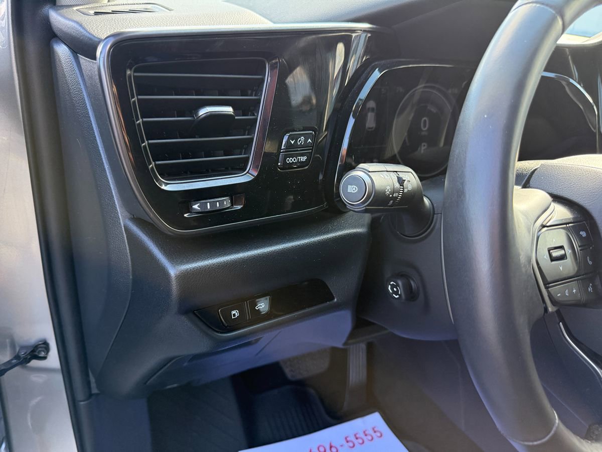 Used 2024 Lexus NX 350h AWD w/ Vision Package image 30