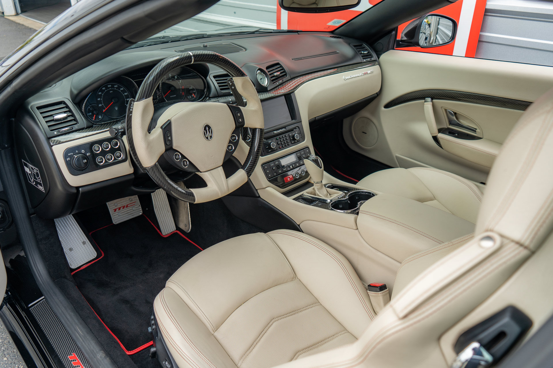 Used 2013 Maserati GranTurismo Sport RWD image 10