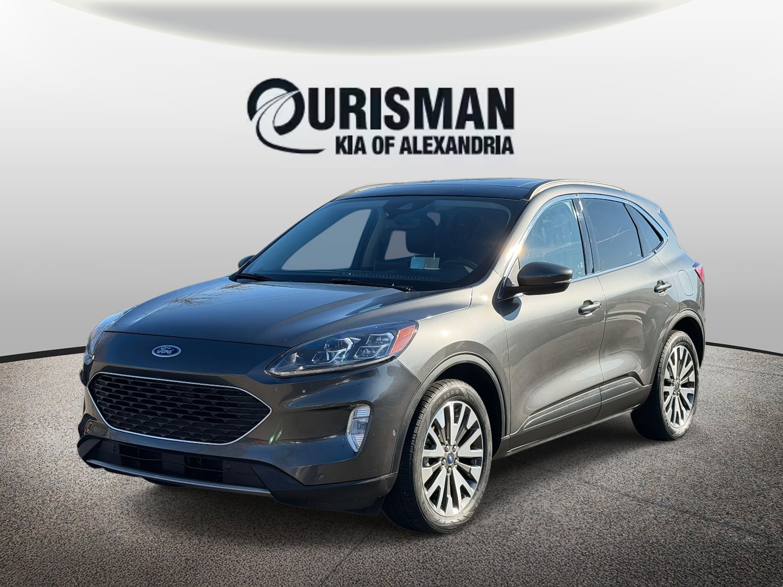 Used 2020 Ford Escape Titanium image 22