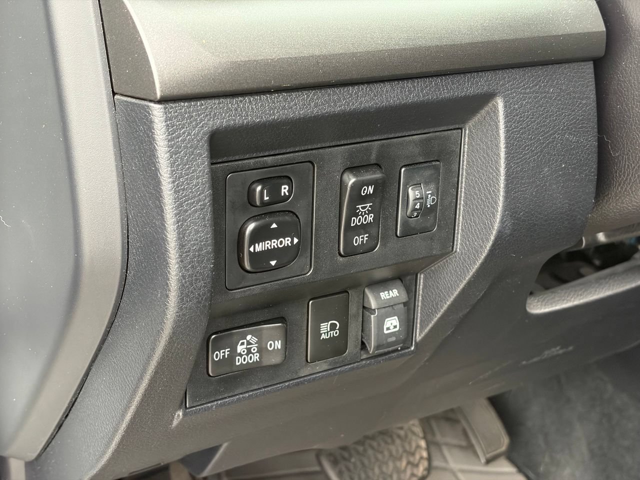 Used 2018 Toyota Tundra SR5 w/ TRD Sport Package AWD/4WD image 7