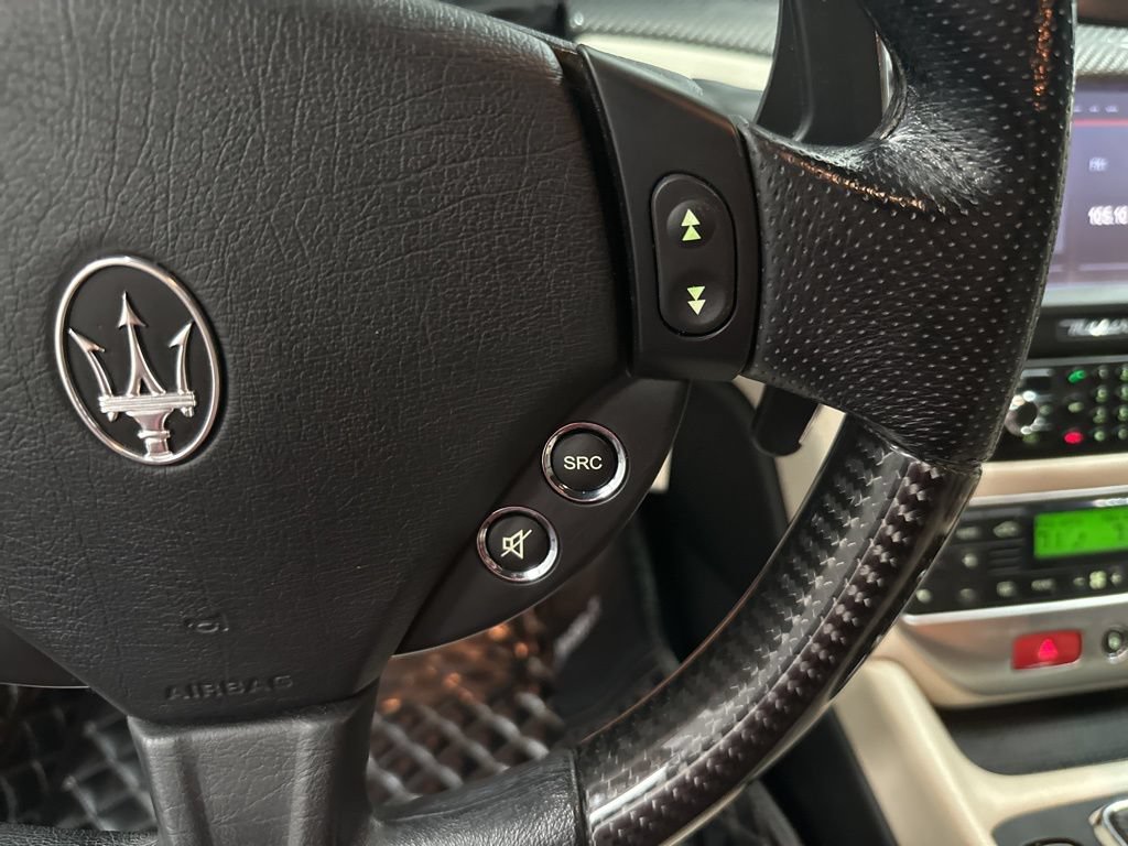 Used 2015 Maserati GranTurismo Sport RWD image 16
