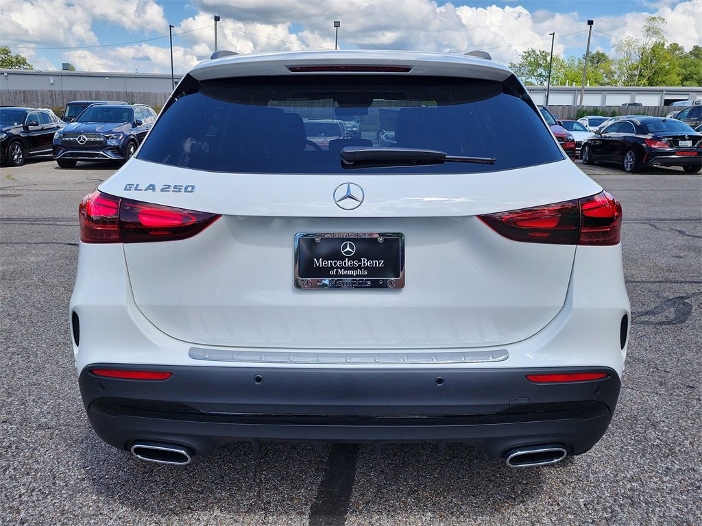 New 2025 Mercedes-Benz GLA 250 image 4
