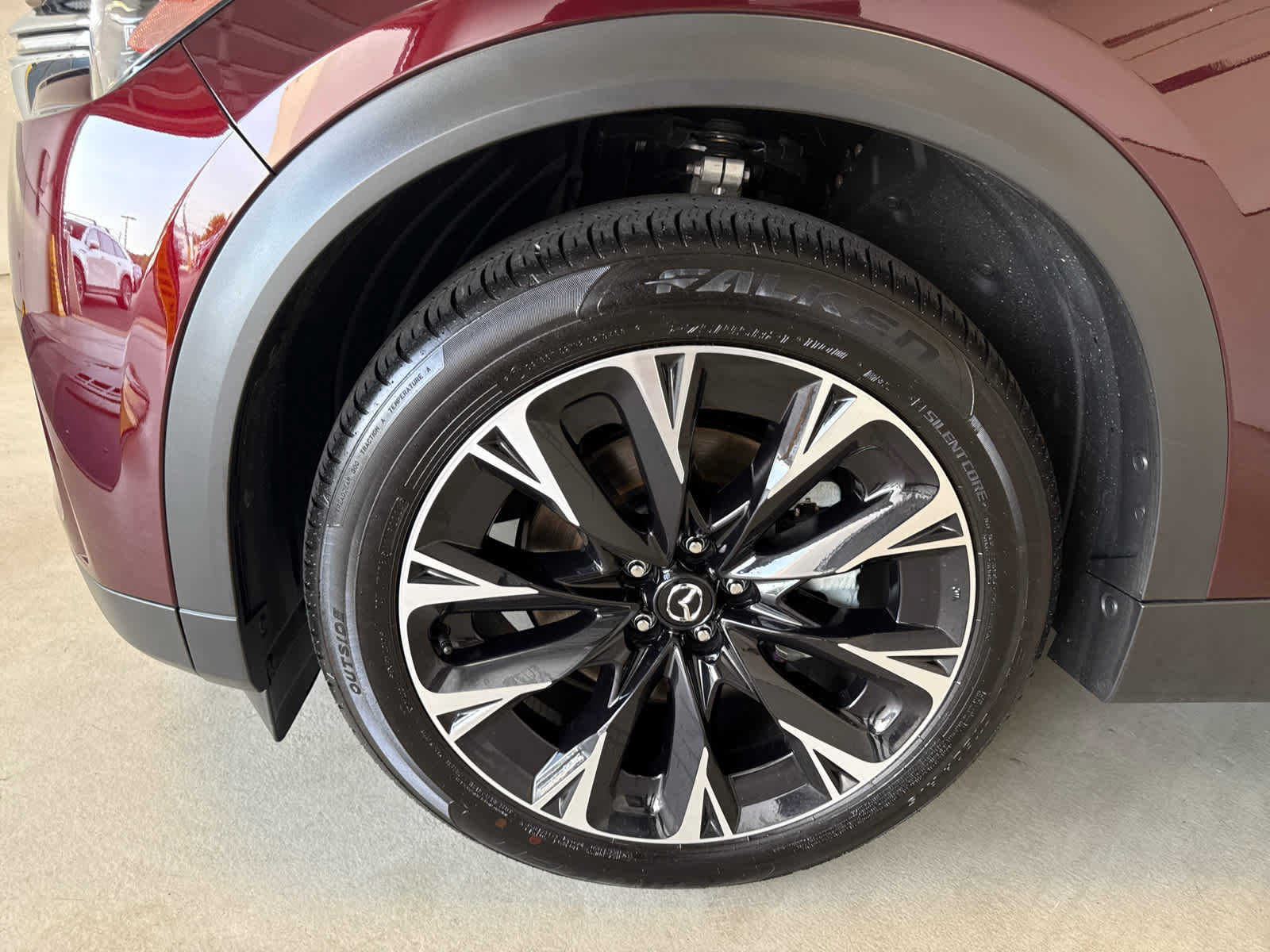 Certified 2025 MAZDA CX-90 Plug-In Hybrid w/ Premium Plus image 8