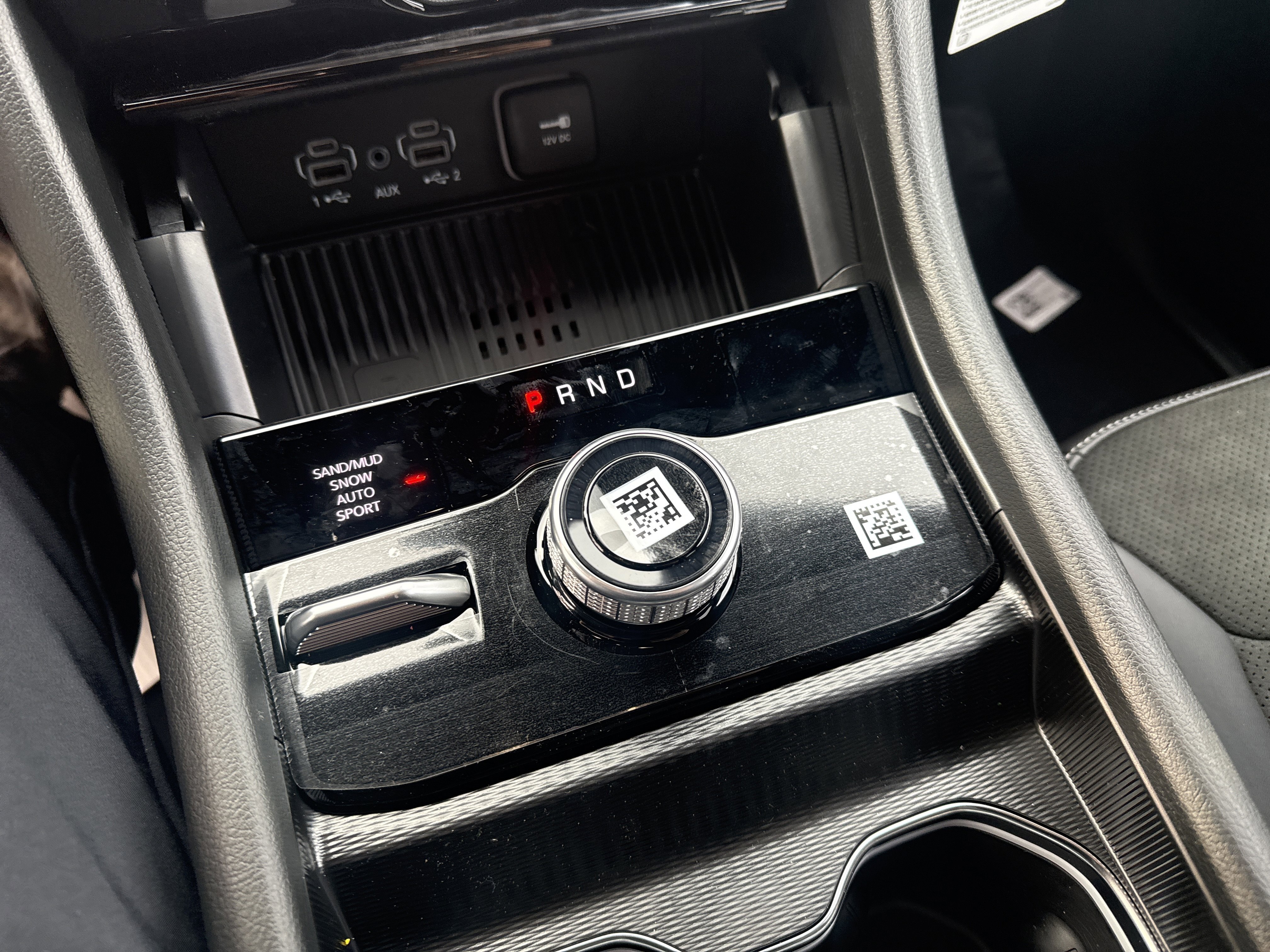 New 2026 Jeep Grand Cherokee Altitude AWD/4WD image 24