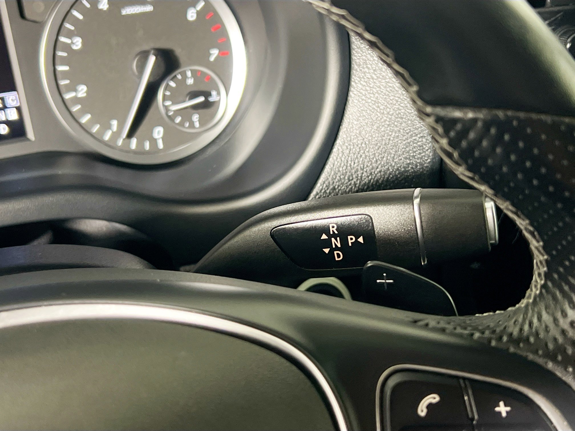 Used 2023 Mercedes-Benz Metris Passenger image 23