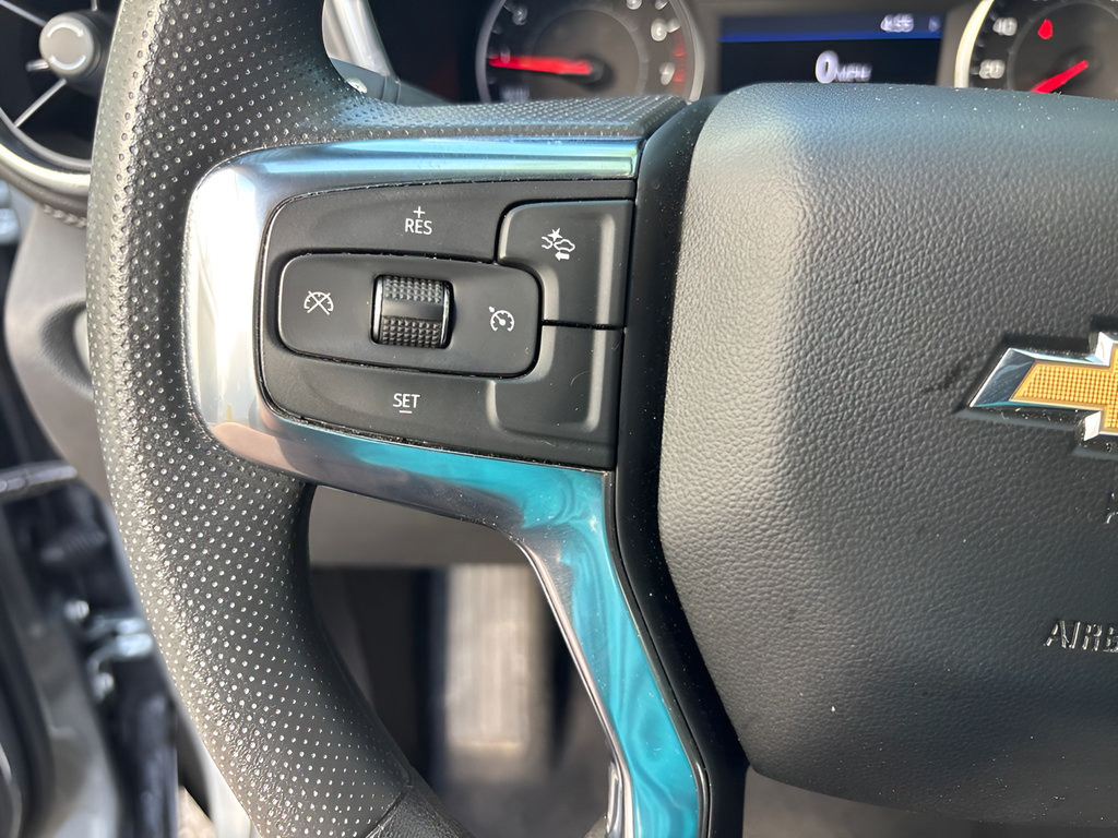 Used 2025 Chevrolet Blazer LT FWD image 14