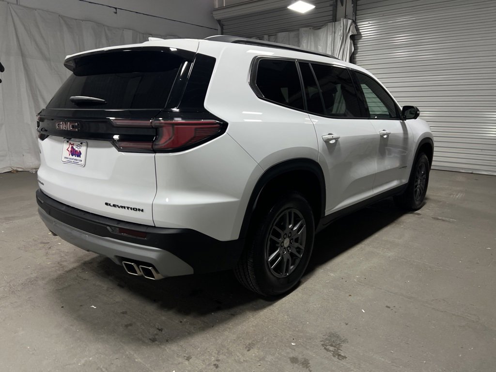 Used 2025 GMC Acadia Elevation image 7