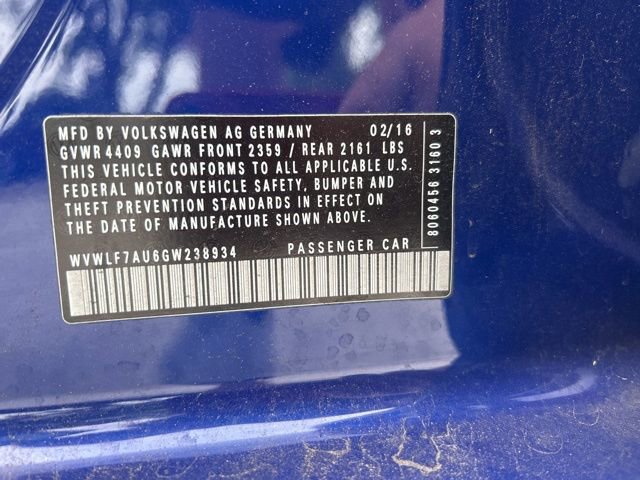 Used 2016 Volkswagen Golf R 4-Door w/ Driver Assistance Package AWD/4WD image 21