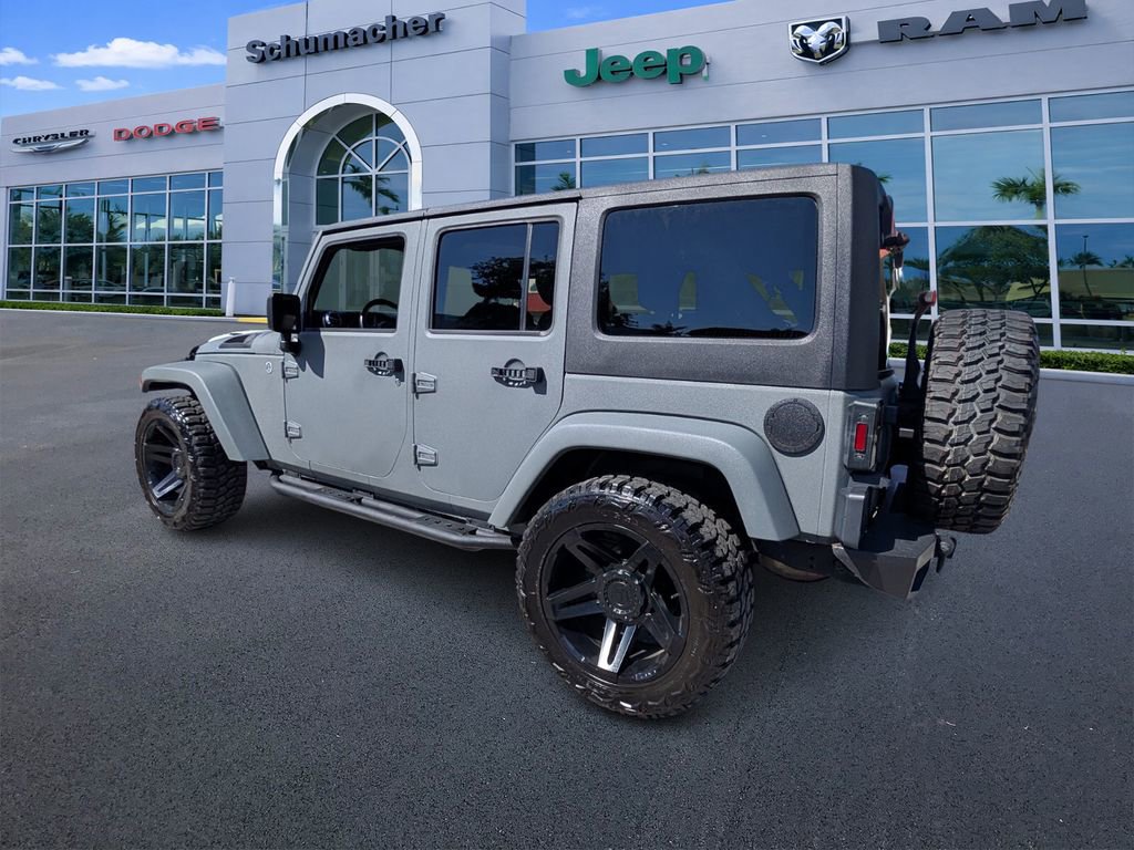 Used 2015 Jeep Wrangler Unlimited Sahara w/ Dual Top Group image 5