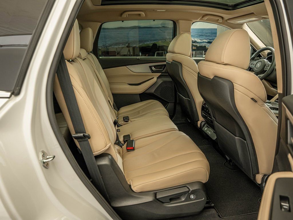 Certified 2023 Acura MDX SH-AWD w/ Technology Package image 37