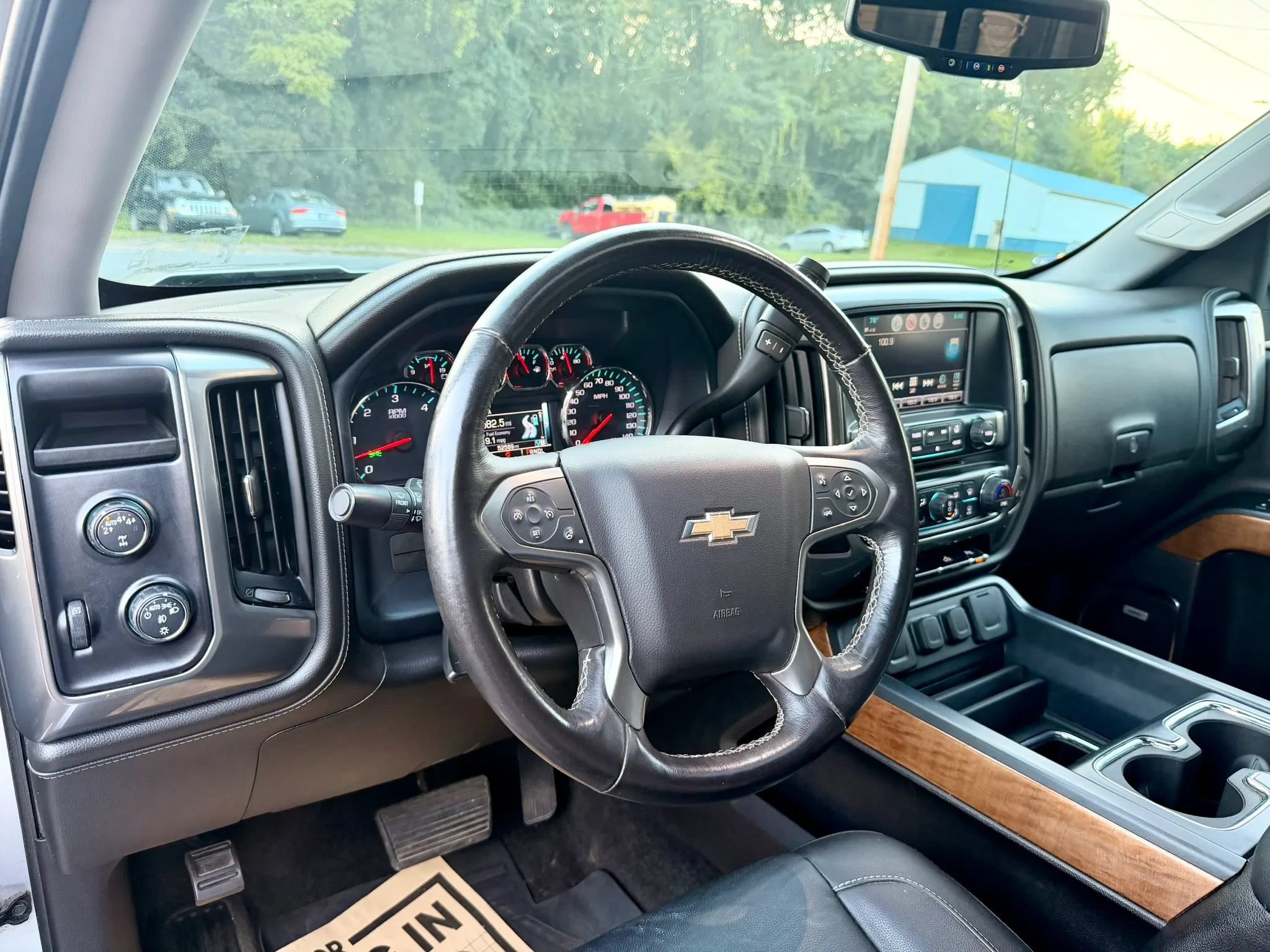 Used 2018 Chevrolet Silverado 1500 LTZ w/ Sport Package AWD/4WD image 16