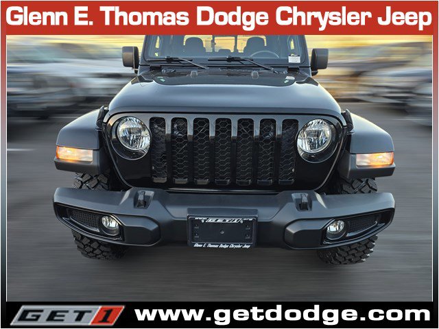 Certified 2022 Jeep Gladiator Willys image 2