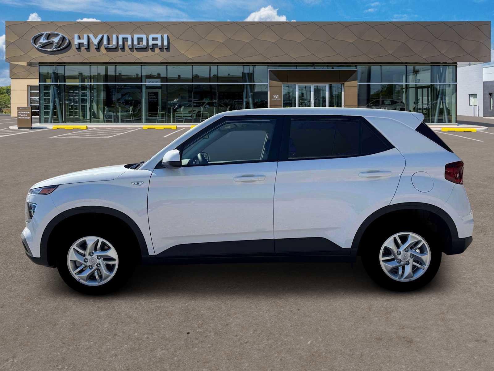 New 2026 Hyundai Venue SE FWD image 3