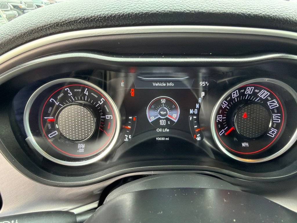 Used 2021 Dodge Challenger SXT RWD image 20