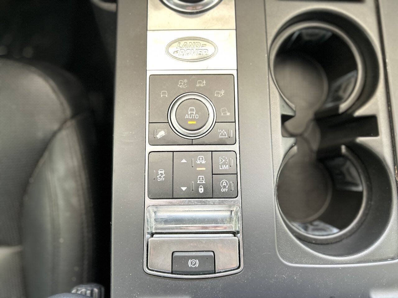 Used 2018 Land Rover Discovery SE AWD/4WD image 72
