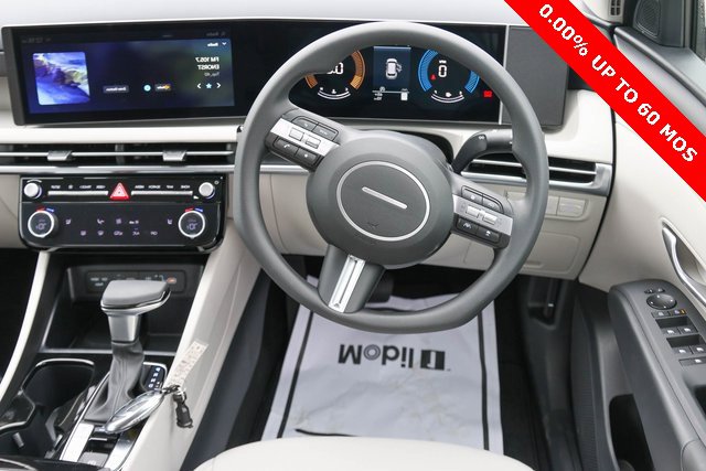 New 2025 Hyundai Tucson SEL image 12