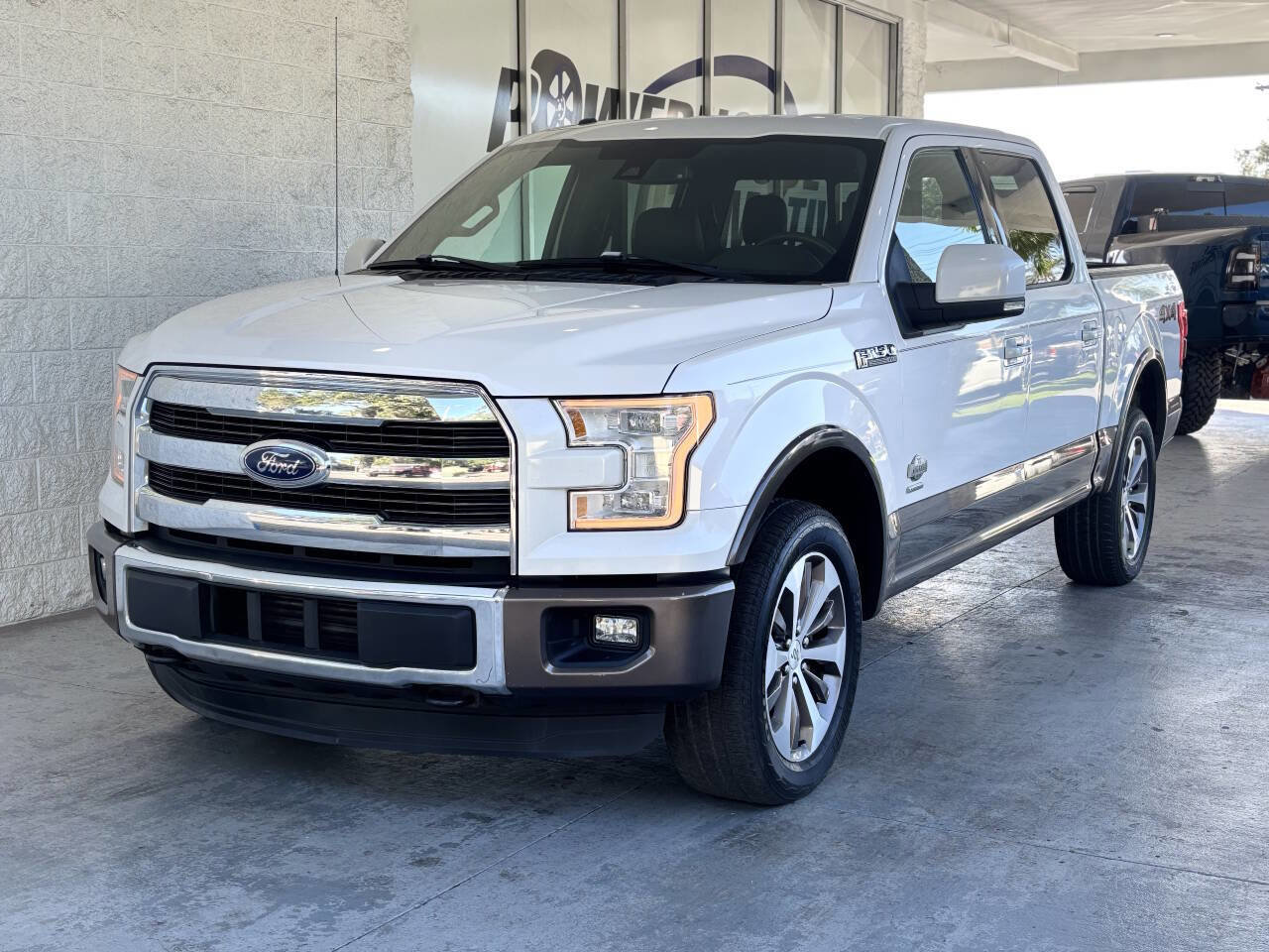 Used 2015 Ford F150 King Ranch w/ Equipment Group 601A Luxury AWD/4WD image 3