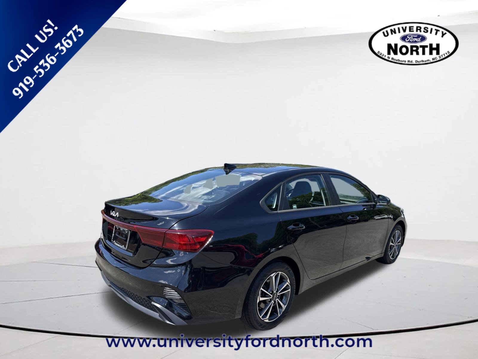 Used 2023 Kia Forte LXS FWD image 7
