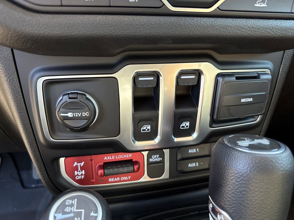 New 2026 Jeep Wrangler Sport AWD/4WD image 28
