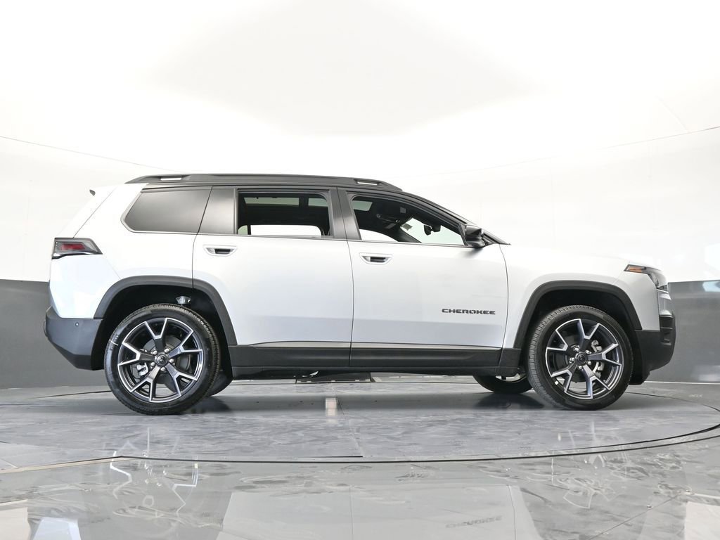 New 2026 Jeep Cherokee Overland image 58