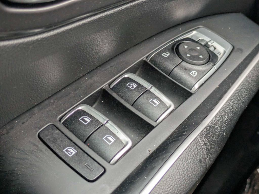 Used 2021 Kia Sorento LX image 22