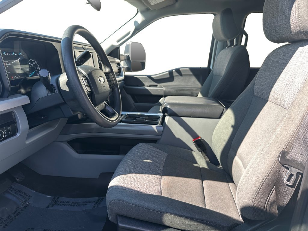 Used 2025 Ford F250 XLT w/ FX4 Off-Road Package AWD/4WD image 11