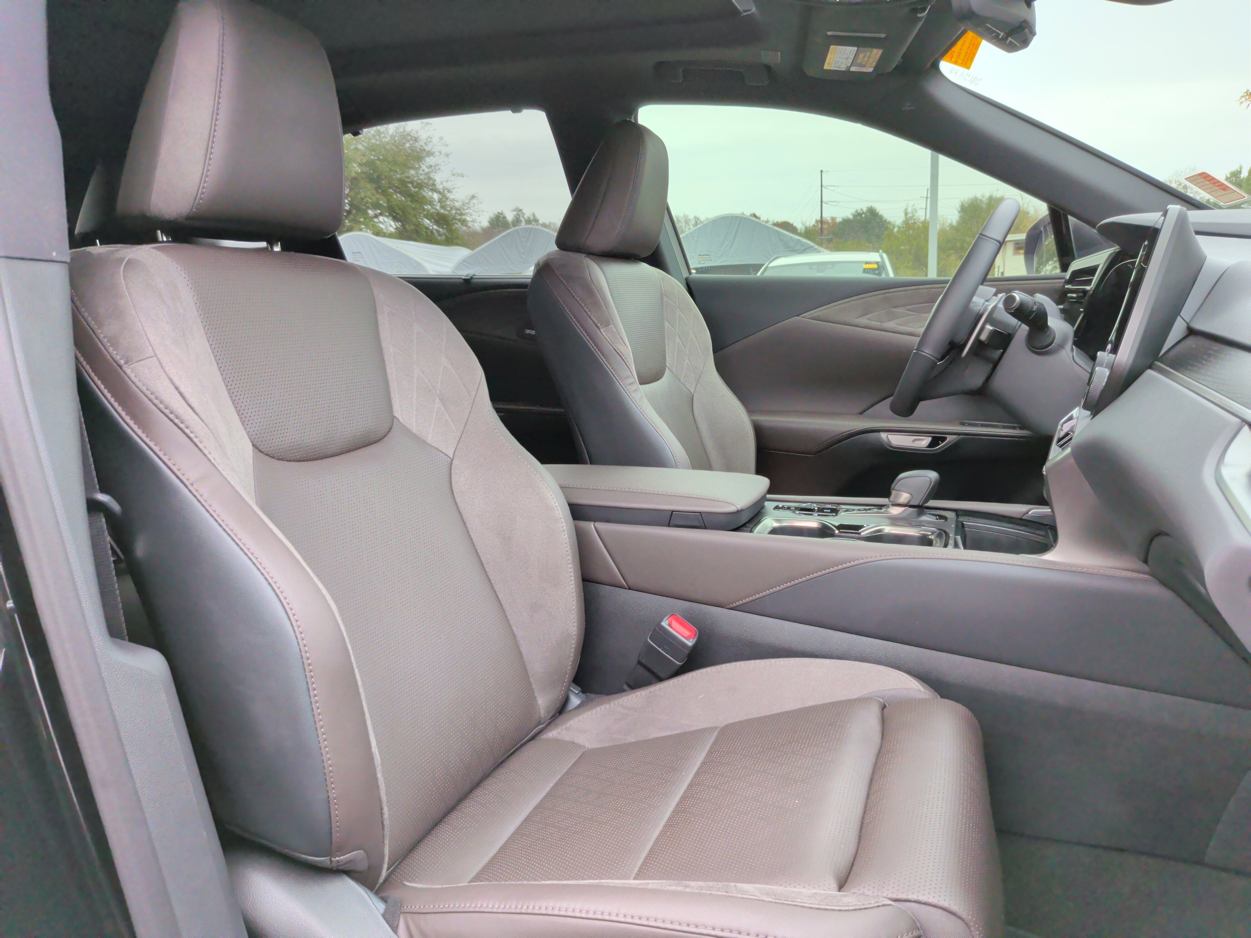 Used 2024 Lexus RX 350 image 34