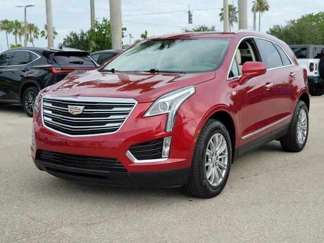 Used 2019 Cadillac XT5 Luxury FWD image 3