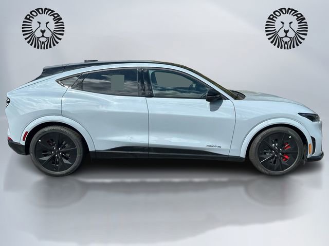 New 2025 Ford Mustang Mach-E GT image 4