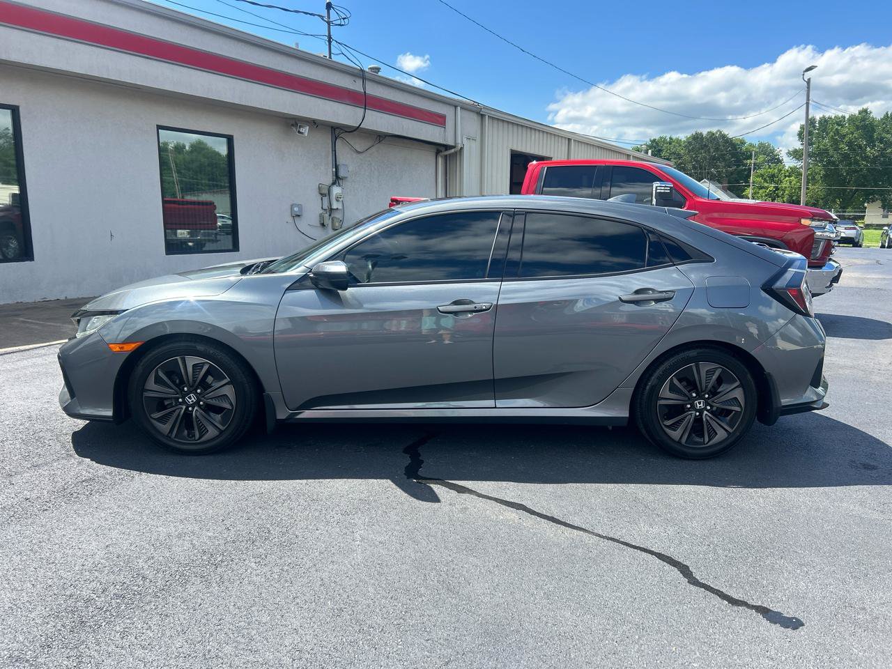 Used 2019 Honda Civic EX image 8