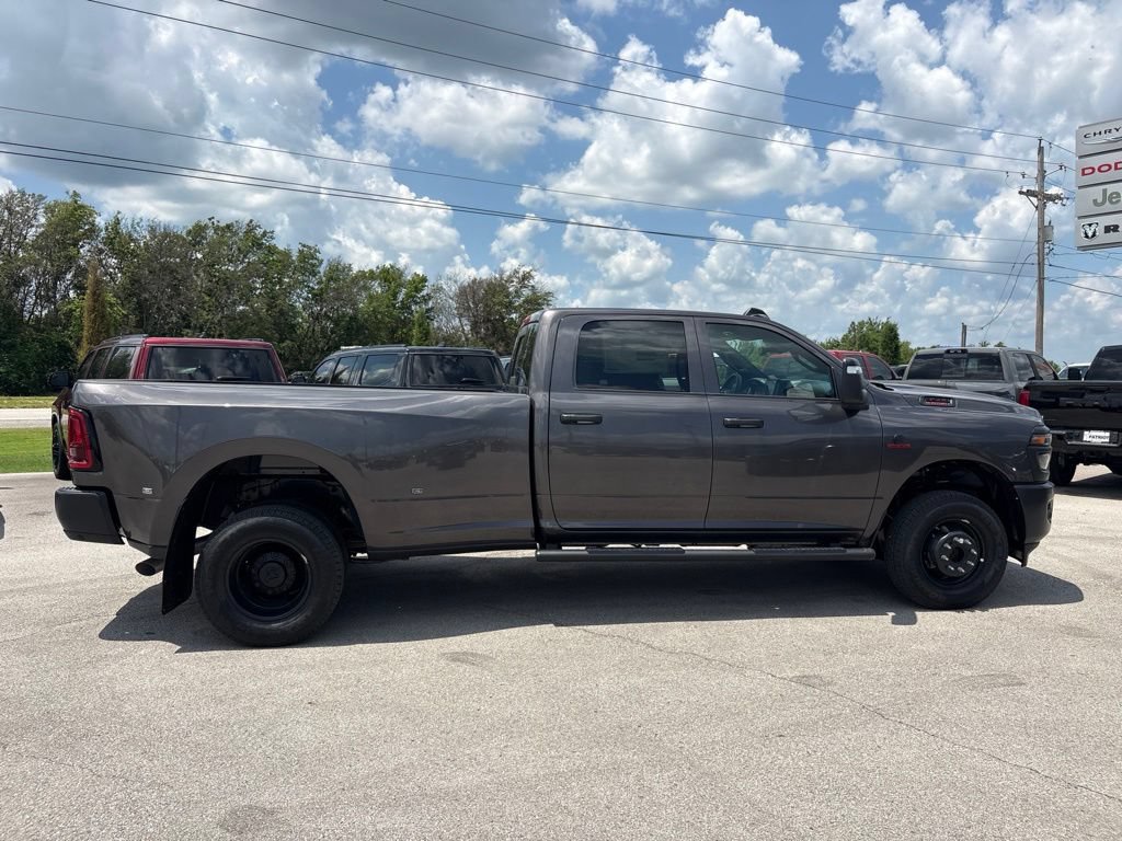 New 2026 RAM 3500 Tradesman AWD/4WD image 22