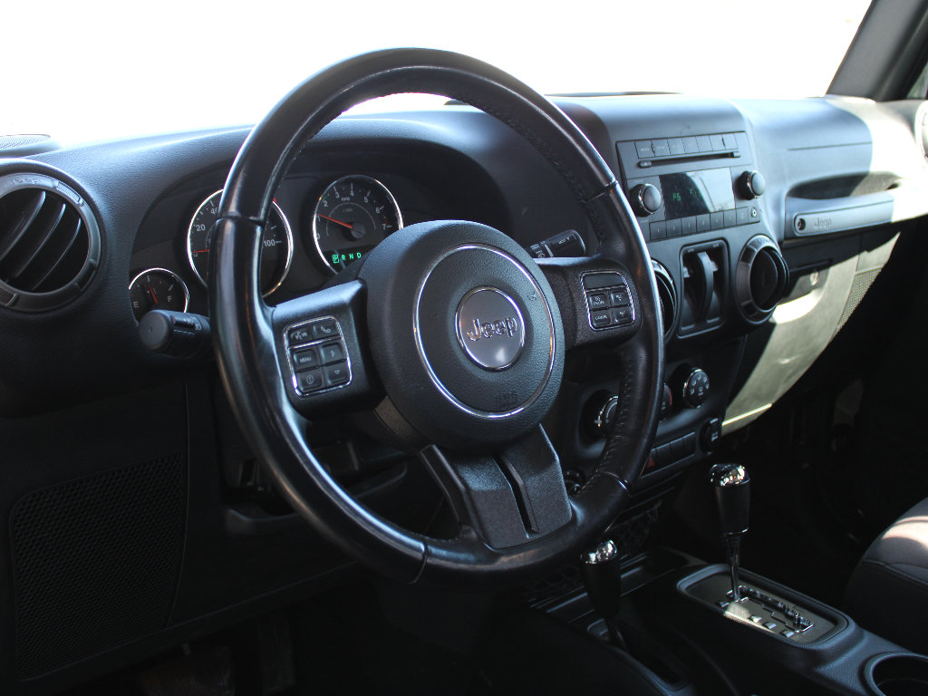Used 2018 Jeep Wrangler Sport S image 13