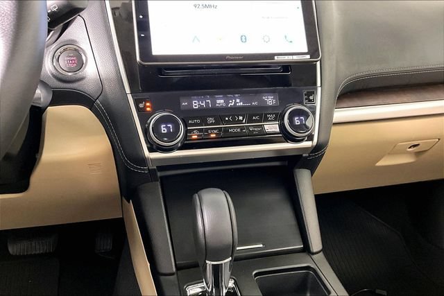 Used 2018 Subaru Outback 2.5i Limited AWD/4WD image 8