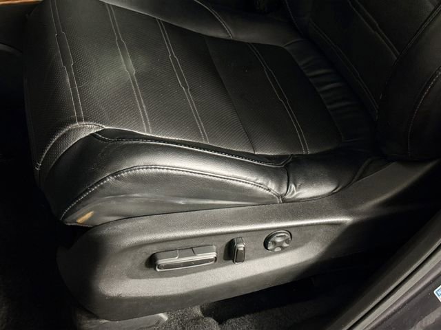 Used 2021 Honda CR-V Touring image 34