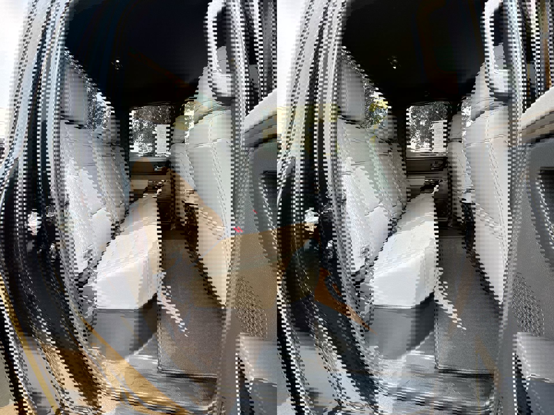 Used 2025 Toyota Tundra Limited image 62