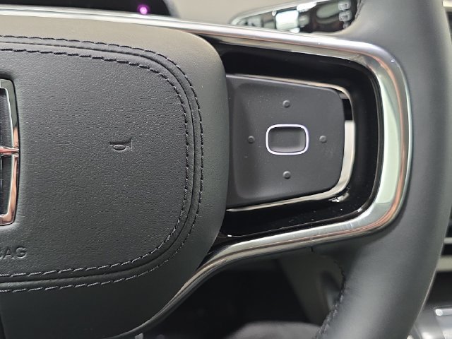 New 2026 Lincoln Nautilus Reserve AWD/4WD image 14