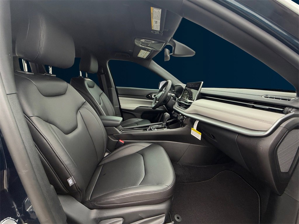 New 2026 Jeep Compass Limited image 17