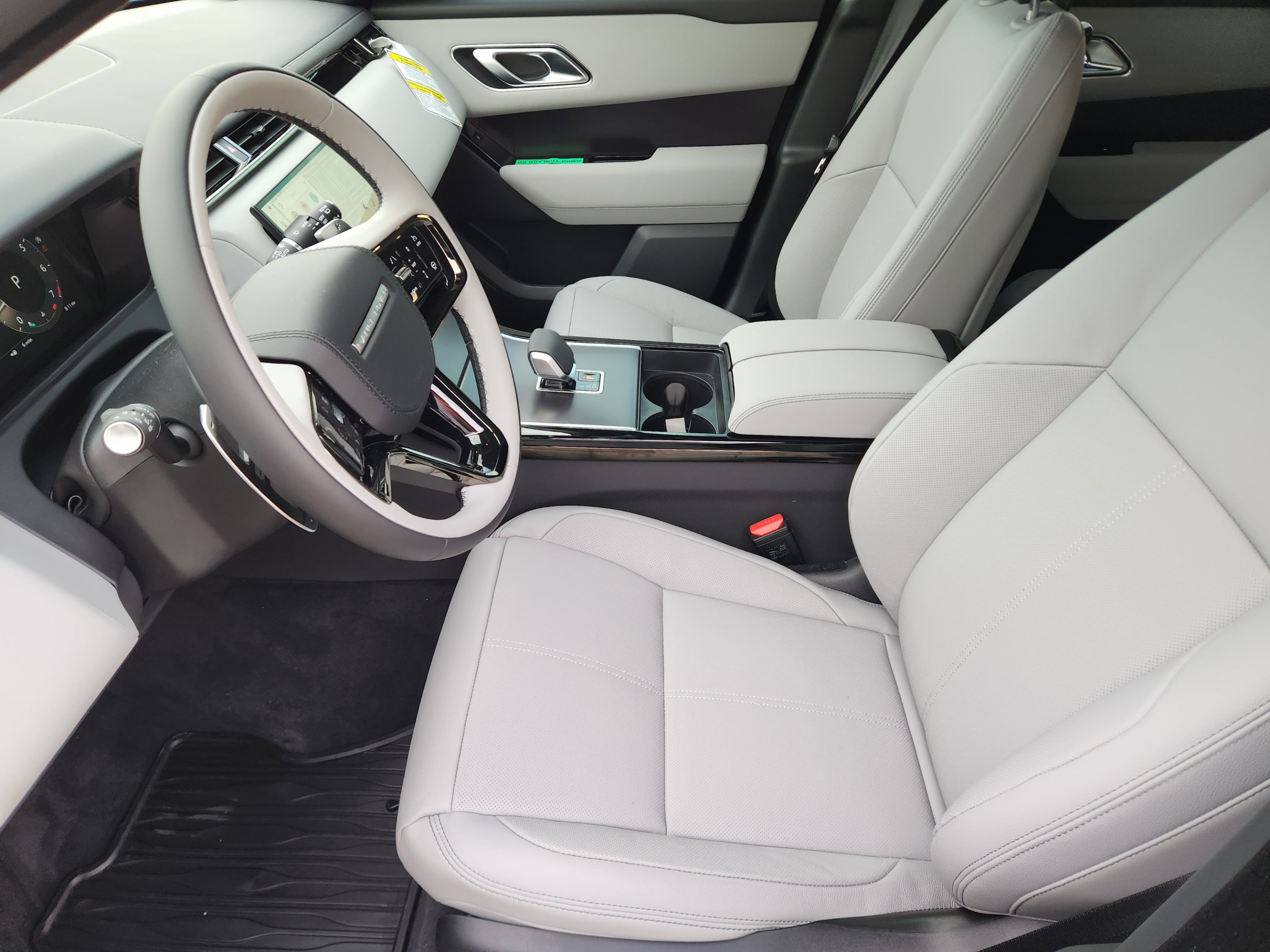 New 2026 Land Rover Range Rover Velar Belgravia AWD/4WD image 8