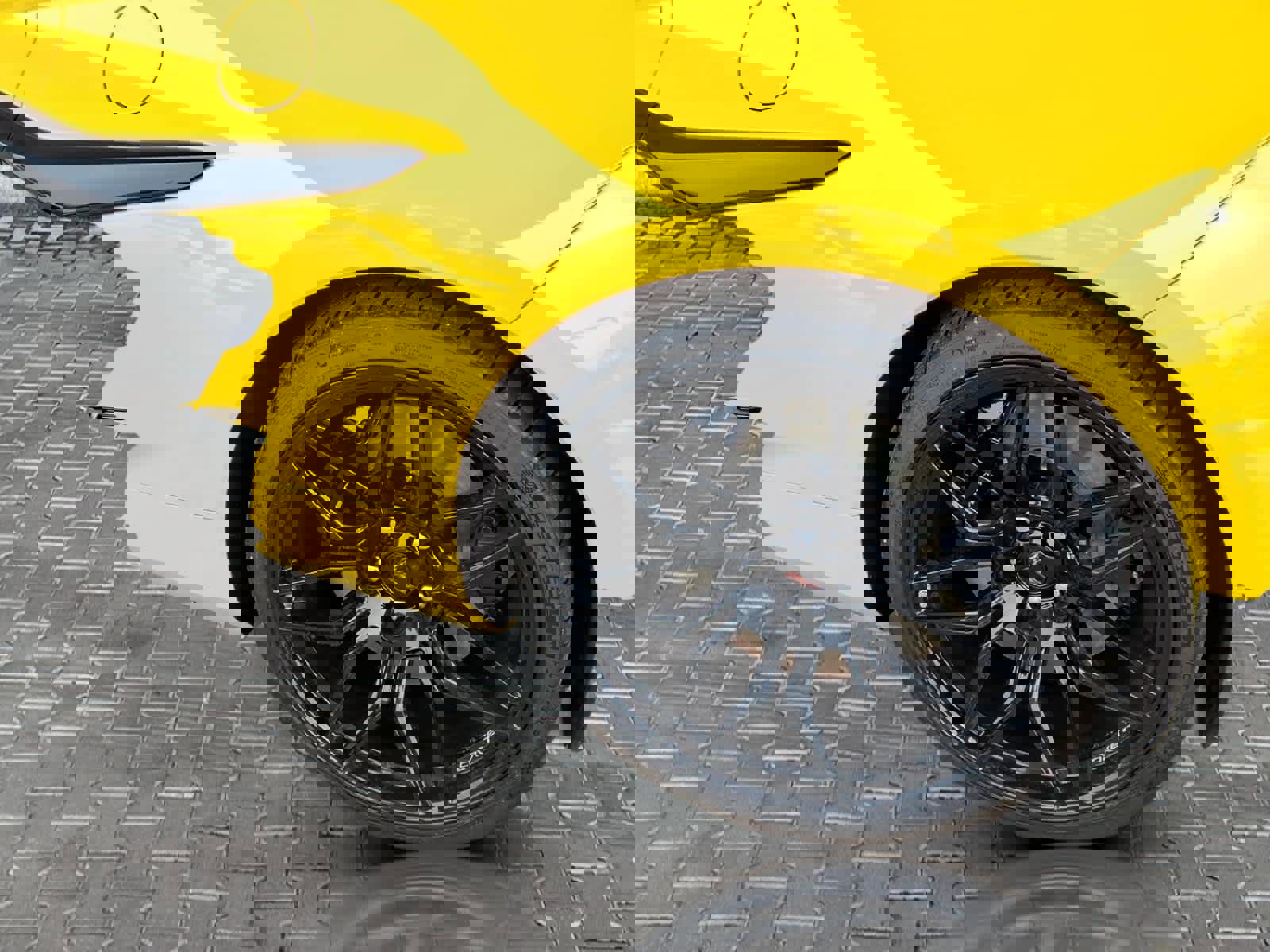 Used 2025 Chevrolet Corvette Z06 image 10