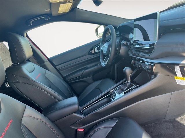 New 2025 Jeep Compass Trailhawk w/ Trailhawk Convenience Group image 15