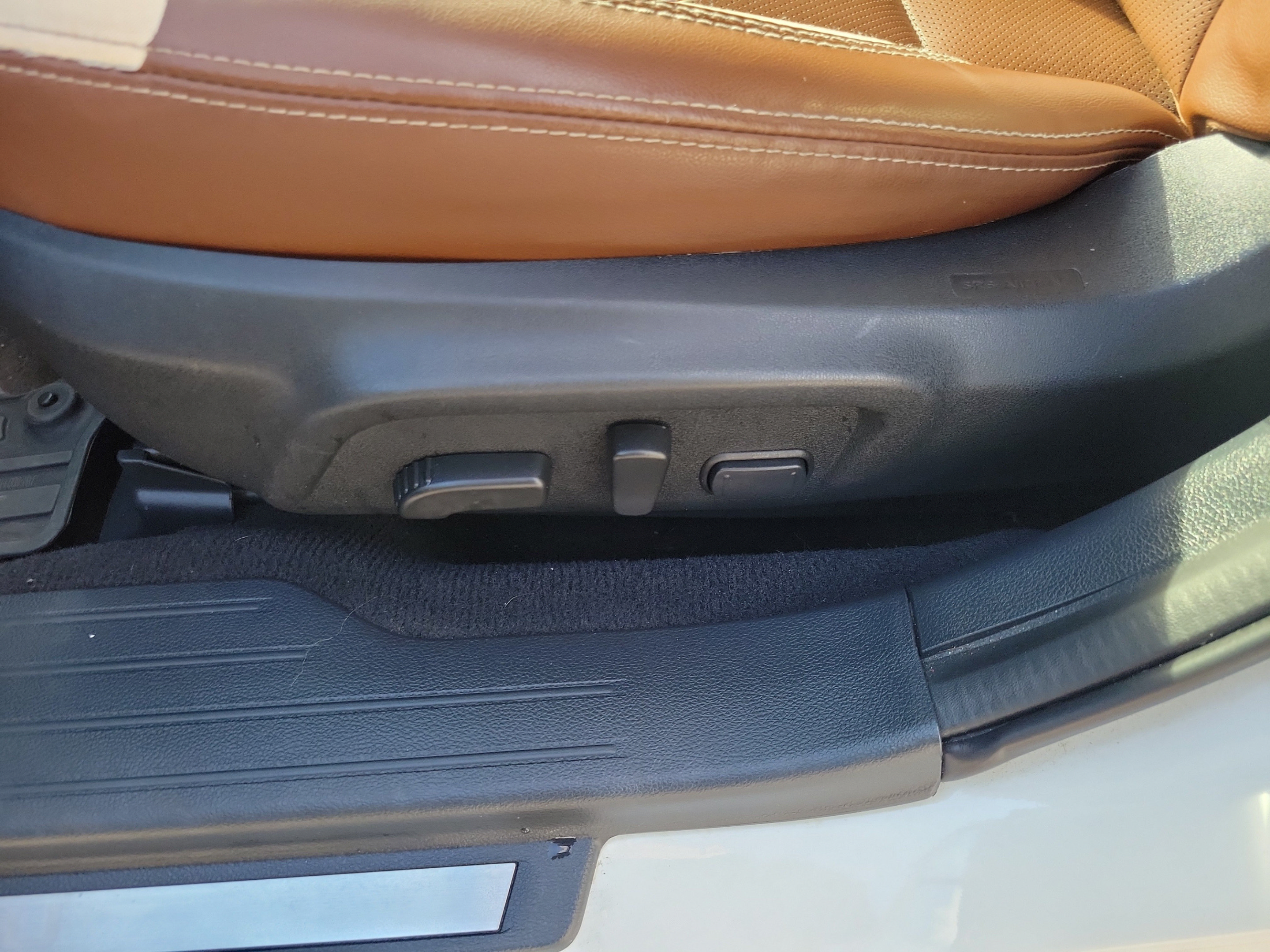 Used 2019 Subaru Outback 3.6R Touring w/ Popular Package #3A AWD/4WD image 7