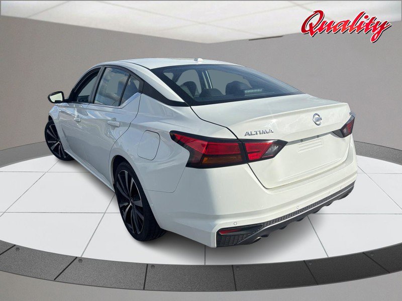 Used 2021 Nissan Altima 2.5 SR FWD image 5