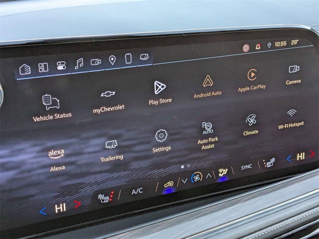 Used 2025 Chevrolet Suburban Z71 image 24