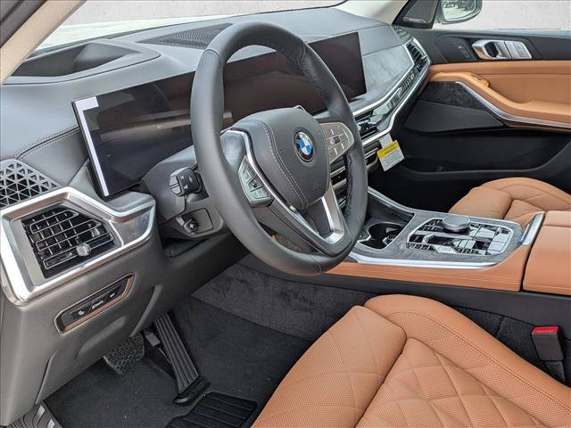 Used 2026 BMW X7 xDrive40i AWD/4WD image 3