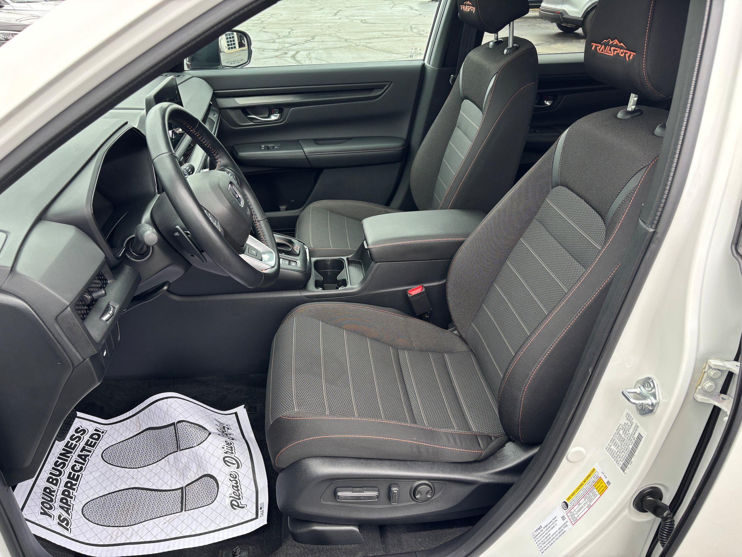Certified 2026 Honda CR-V TrailSport image 9