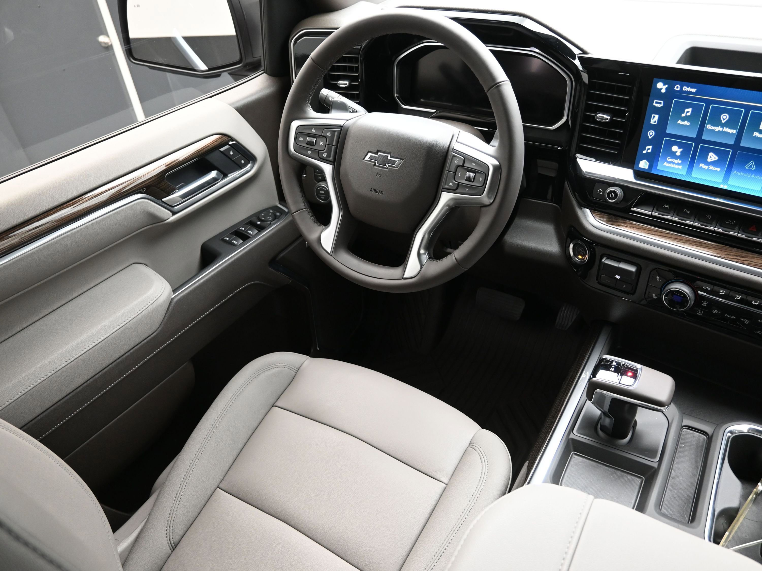 Used 2026 Chevrolet Silverado 1500 LT Trail Boss w/ Safety Package image 24