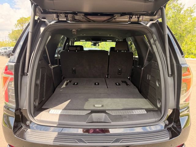 Used 2025 Chevrolet Tahoe Z71 AWD/4WD image 13